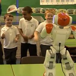 The Nao robot interacts with autistic children.