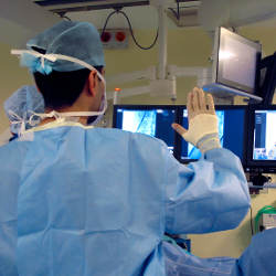 Touchless Interaction in Surgery, illustrative photo