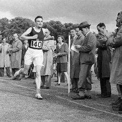 Alan Turing finishing a race