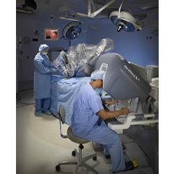 The da Vinci system enables the surgeon to operate through several small incisions with enhanced capabilities including high-definition 3D vision.