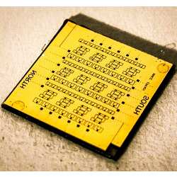 A superconducting chip from MIT, which features Josephson junctions.