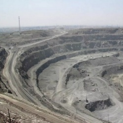 rare earth metal mine in China