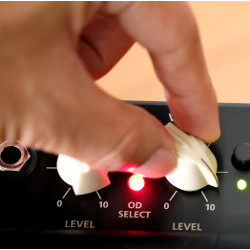 hand turning knobs on console