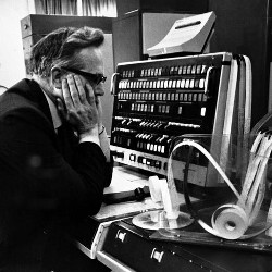 Tom Kilburn at the Manchester Atlas computer console