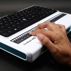 DotBook 40Q with QWERTY keyboard and Braille keyboard