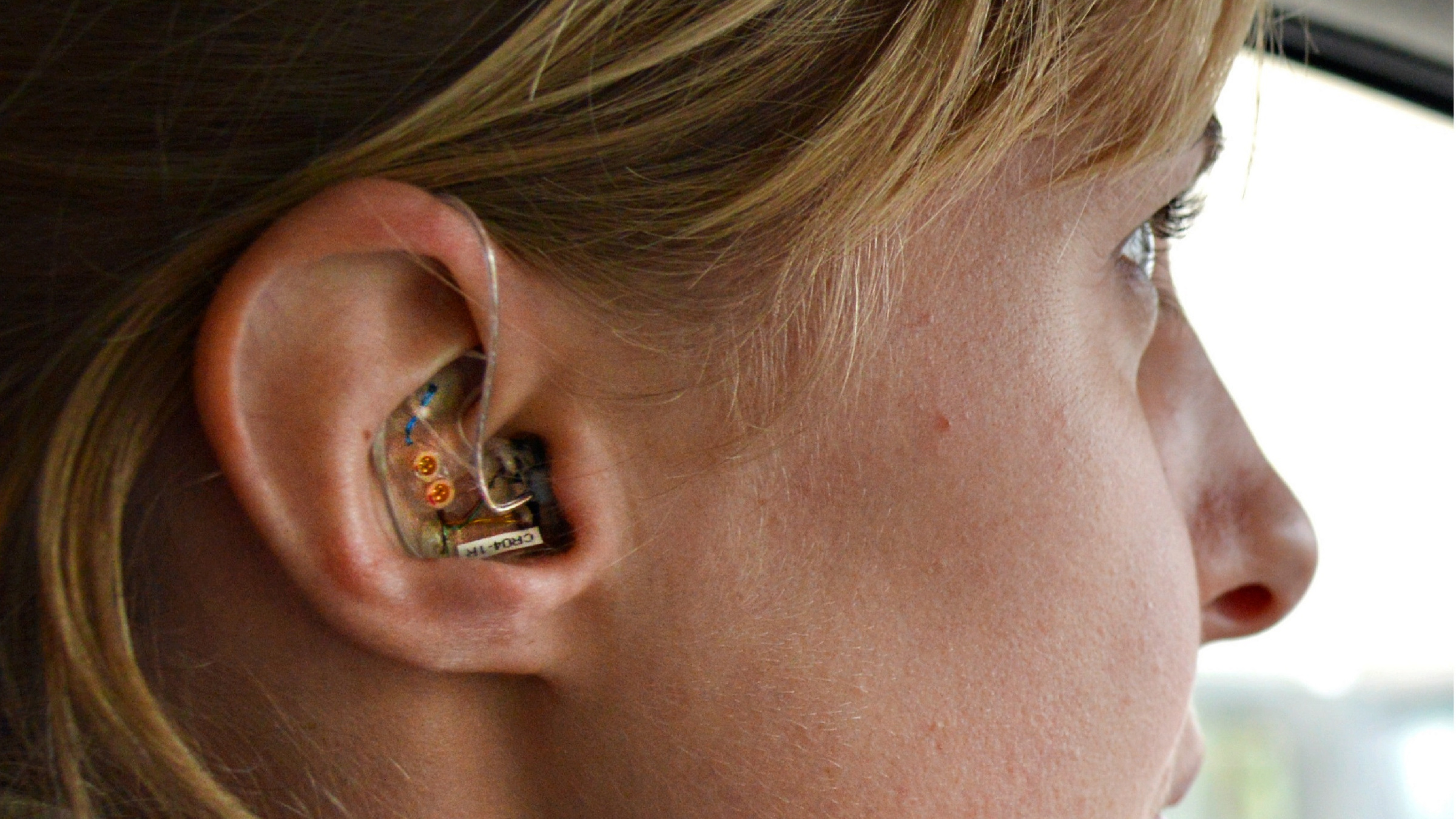 Example of in-ear EEG mounts