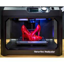 woman's dress shoes in consumer 3D printer